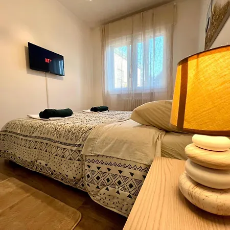 Gabriel House - Parking And Station Appartamento *