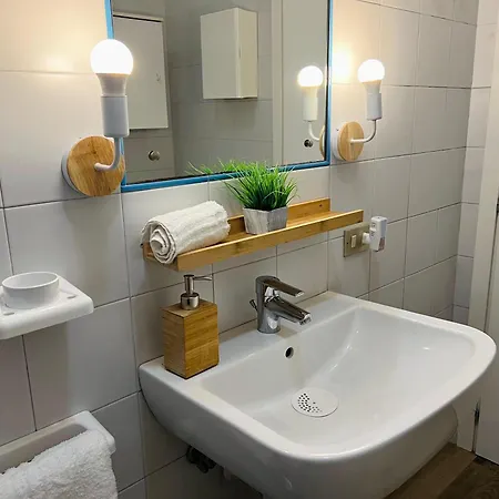 Apartamento Gabriel House - Parking And Station Venecia