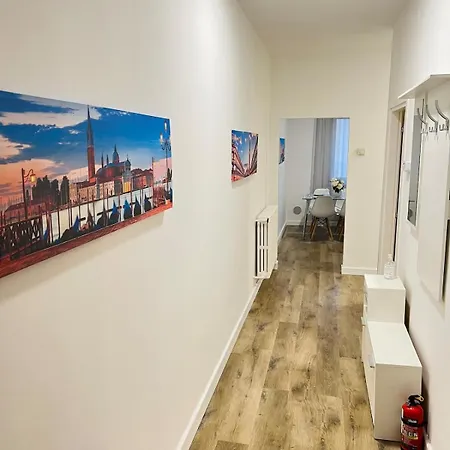 Appartamento Gabriel House - Parking And Station Mestre