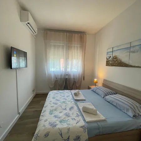 Gabriel House - Parking And Station Appartamento *